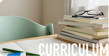 複数の講師から選ぶイメージ