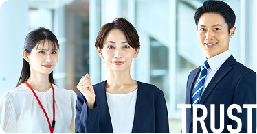 授業を行う講師のイメージ